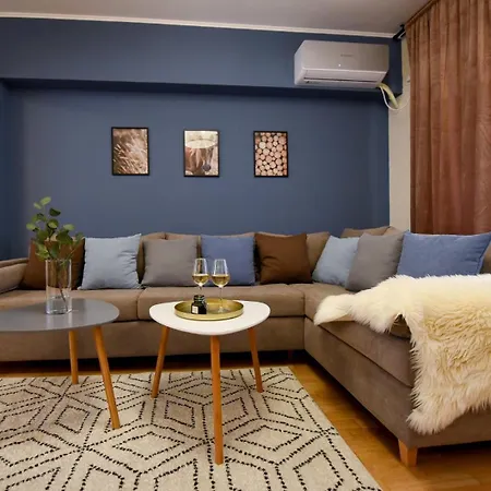 City Living At Its Best - Spacious 2 Bedroom Apartment On Calea Victoriei Bucarest Extérieur photo