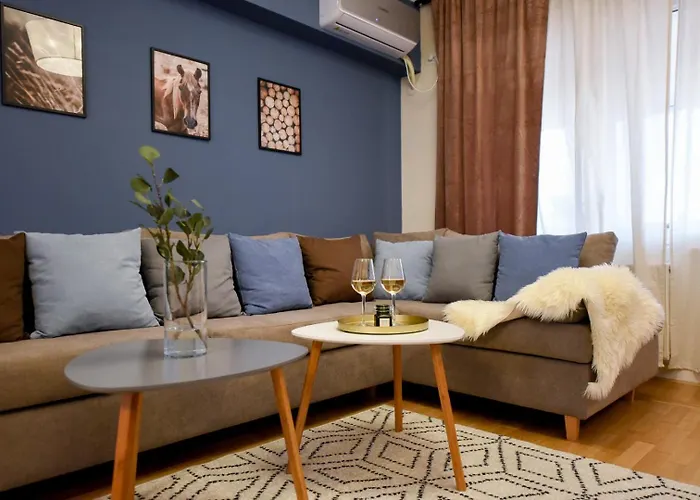 City Living At Its Best - Spacious 2 Bedroom Apartment On Calea Victoriei