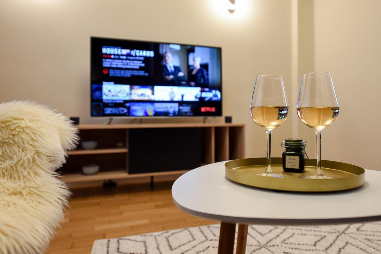 Appartamento Living At Its - Spacious 2 Bedroom On Calea Victoriei Bucarest